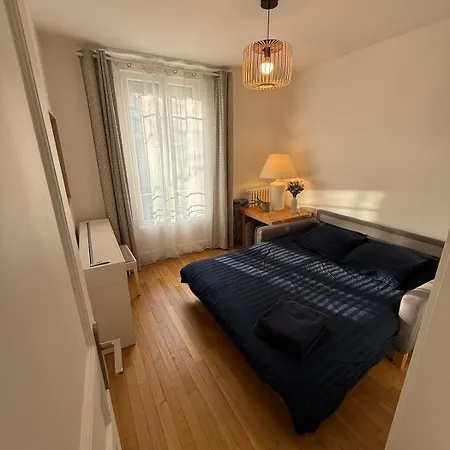 Charme Et Confort Au Coeur De Maisons-Laffitte
